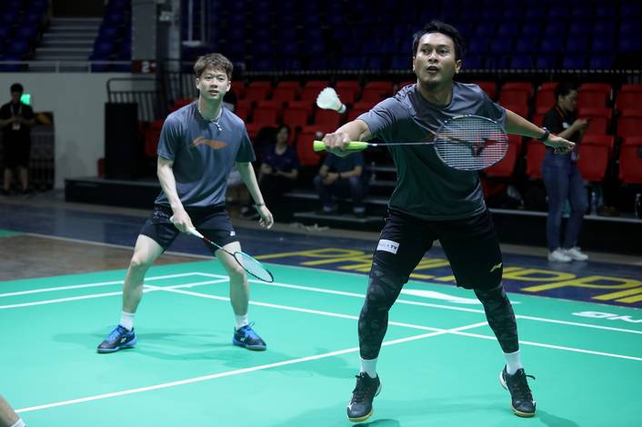 Mohammad Ahsan dan Kevin Sanjaya Sukamuljo (Indonesia) saat berlatih.