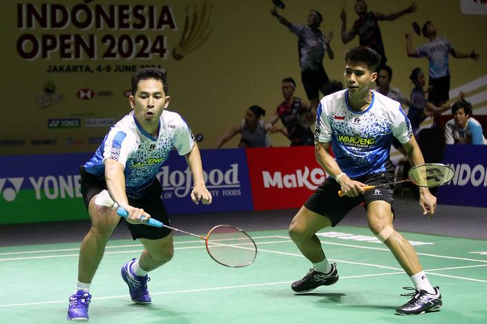 Muhammad Reza Pahlevi & Sabar Karyaman Gutama (Djarum Badminton)