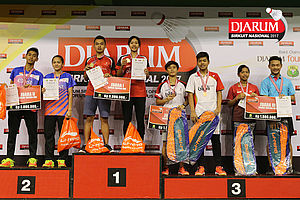 Podium Juara Ganda Campuran Taruna Djarum Sirnas Li-Ning Jawa Tengah Open 2017