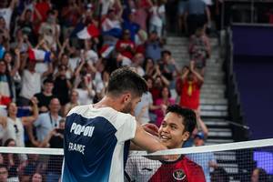 Toma Junior Popov & Anthony Sinisuka Ginting (PBSI/Badmintonphoto/Yohan Nonotte)