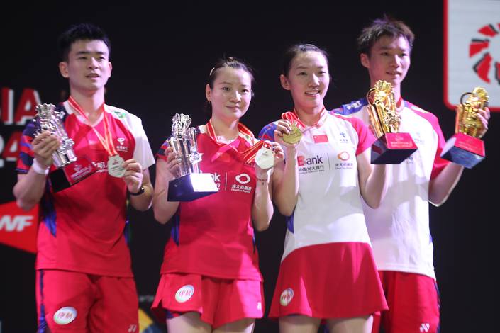 Zheng Si Wei/Huang Ya Qiong & Jiang Zhen Bang/Wei Ya Xin (Djarum Badminton)