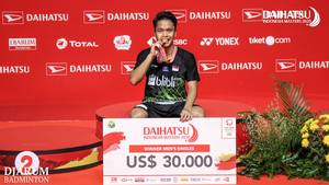Tunggal putra Indonesia, Anthony Sinisuka Ginting saat menjuarai Daihatsu Indonesia Masters 2020 BWF World Tour Super 500.