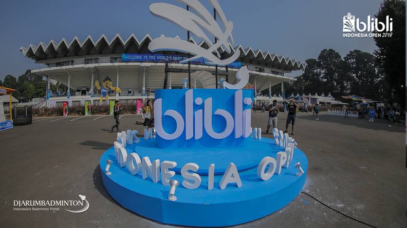 One of the decorations in front of Istora during Blibli.com Indonesia Open 2018.