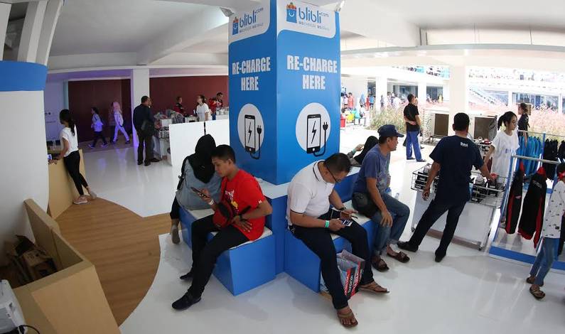 Charger Station at Blibli Indonesia Open 2018