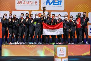 Tim putri Indonesia juara BATC 2022 (Humas PP PBSI)