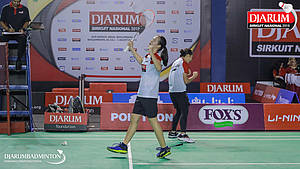 Selebrasi kemenangan Kelly Larissa/Sintia Dewi Yuliani (PB Djarum Kudus).