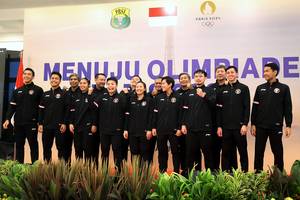 Para pemain dan pelatih bulu tangkis Indonesia pada Olimpiade Paris 2024 (Djarum Badminton)