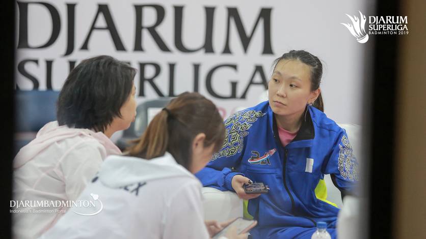 Tunggal putri Amerika Serikat, Zhang Beiwen (kanan) saat tampil membela PB Berkat Abadi di ajang Djarum Superliga 2019.