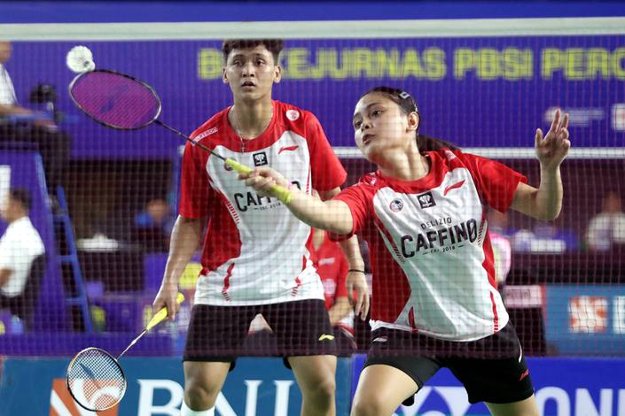 Anselmus Breagit Fredy Prasetya/Bernadine Anindya Wardana (Djarum Badminton)