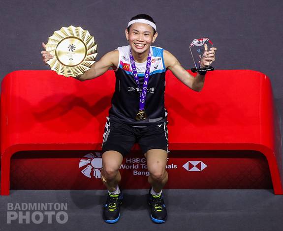 Juara tunggal putri BWF World Tour Finals 2020 Bangkok, Tai Tzu Ying (Taiwan). (Copyright: Badmintonphoto | Courtesy of BWF)
