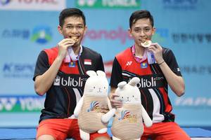 Ganda putra Indonesia, Fajar Alfian/Muhammad Rian Ardianto saat menjuari Korea Open 2019 BWF World Tour Super 500. (Foto: PP PBSI)