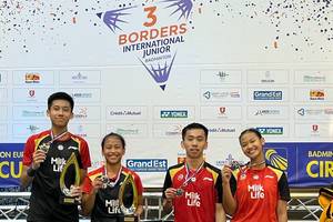 Marwan Faza/Jessica Maya Rismawardani & Muh Putra Erwiansyah/Puspa Rosalia Damayanti (PB Djarum)