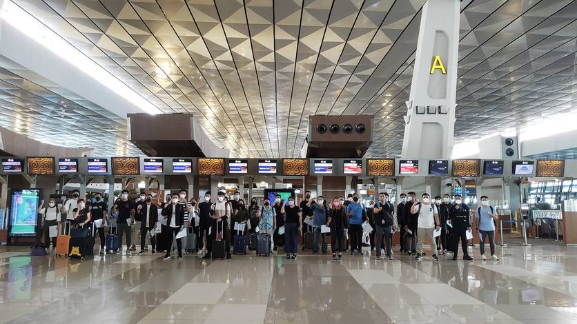 Tim bulutangkis Indonesia sebelum bertolak ke Bangkok, Thailand.