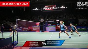 Highlight Match - GOH Soon Huat/LAI Shevon Jemie vs Dechapol PUAVARANUKROH/Sapsiree TAERATTANACHAI | Indonesia Open 2022