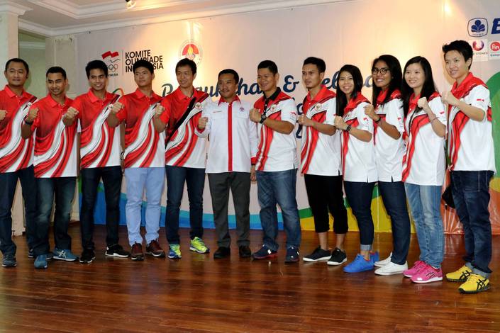 Menpora Kukuhkan 10 Pebulutangkis Yang Akan Berjuang di Olimpiade 2016