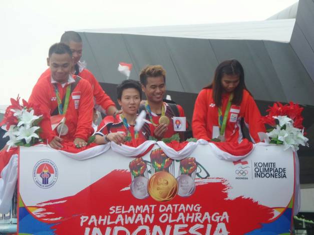 Arak-arakan Penyambutan Pahlawan Olahraga Indonesia